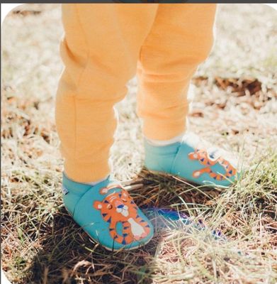 chaussons bébé barefoot lait et miel