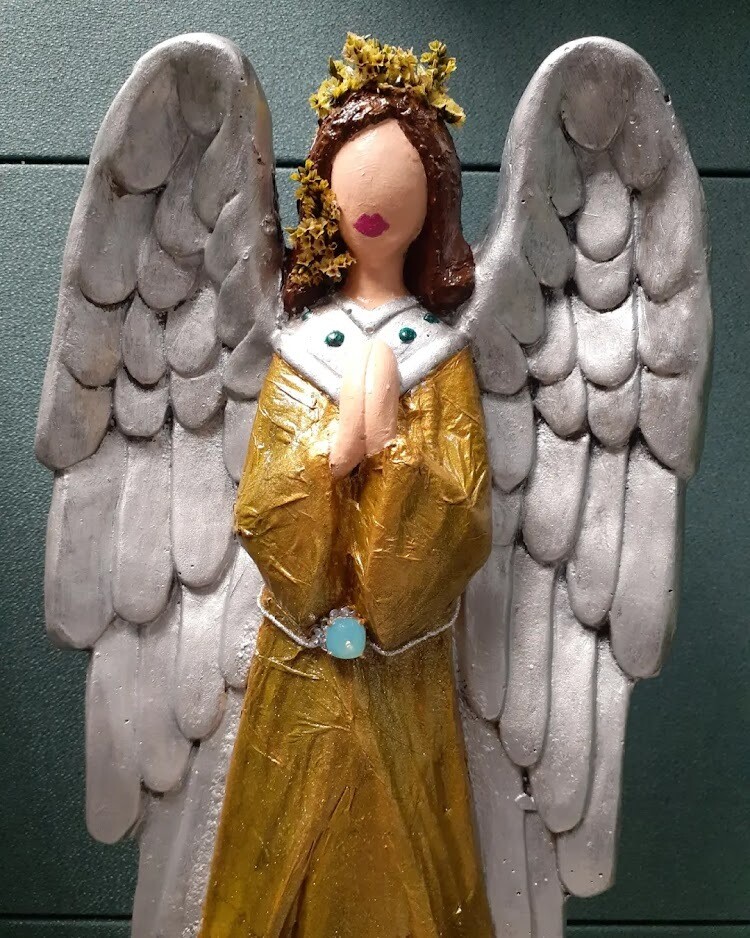 White 18&quot; Custom Angel - brown hair