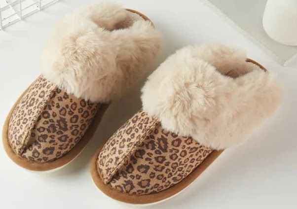 Leopard Print - Fluffy Cozy Slippers