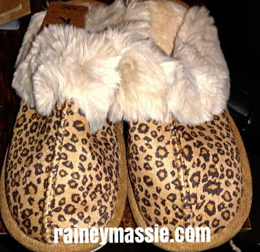 Leopard Print - Fluffy Cozy Slippers