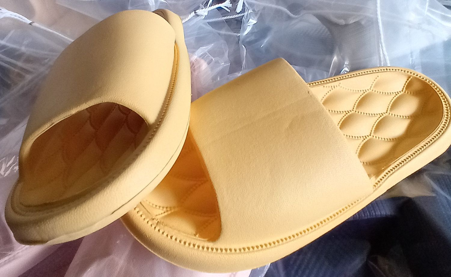 Casual Slides - CLEARANCE (Smooth)