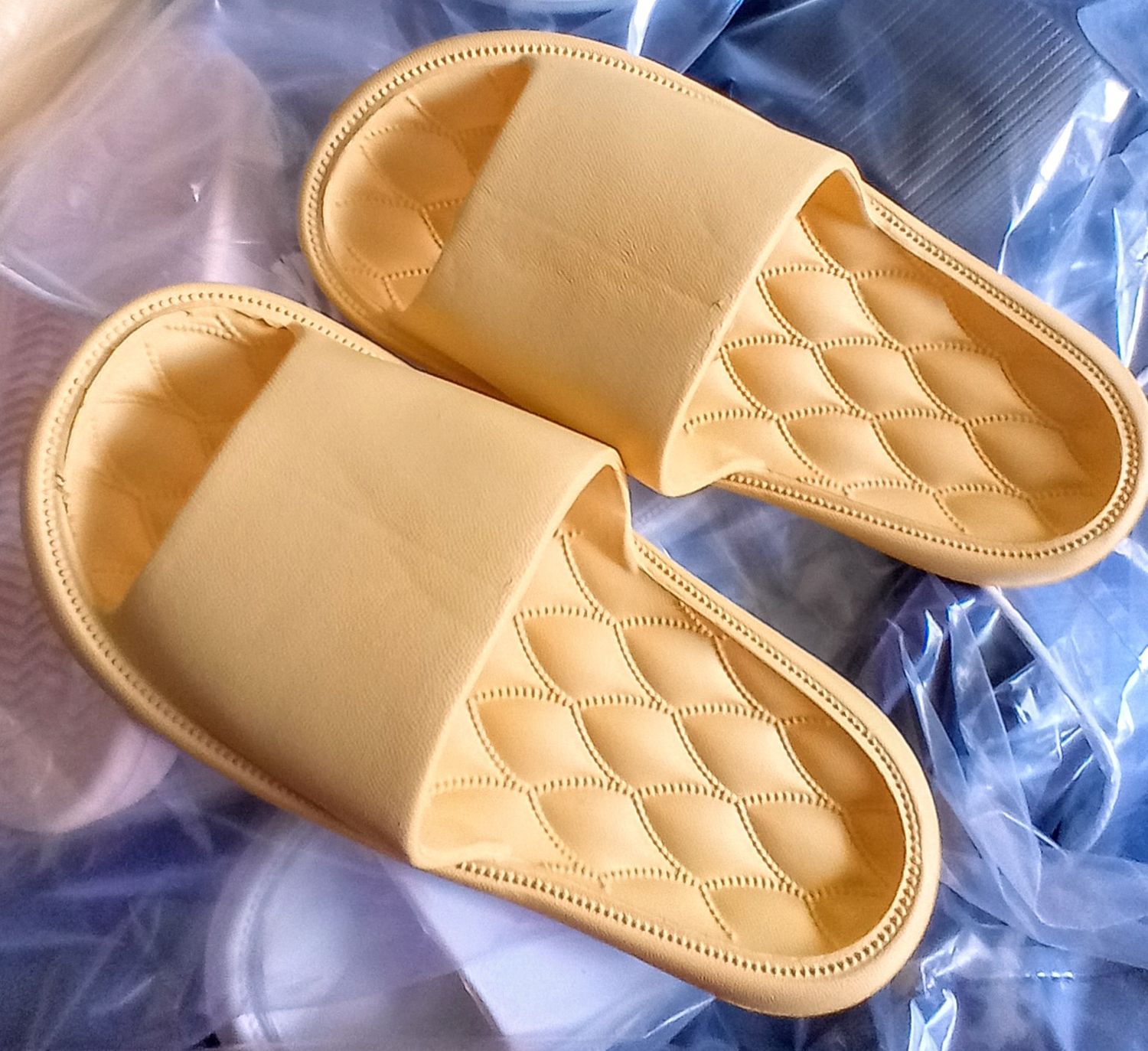 Casual Slides - CLEARANCE (Smooth)