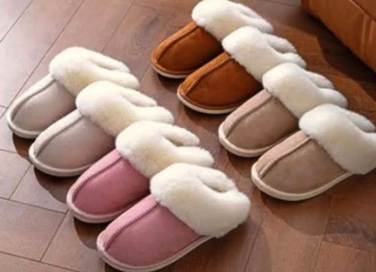 CozEy Life! Pink - Fluffy  Slippers - Size Small
