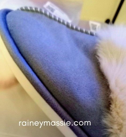CozEy Life! Gray/Blue Fluffy Slippers- Size Medium
