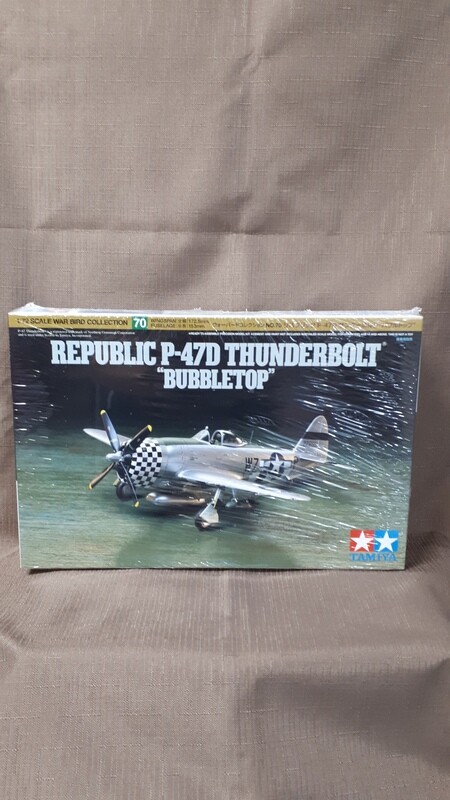 REPUBLIC P-47D THUNDERBOLT BUBBLE TOP Model Airplane Kit