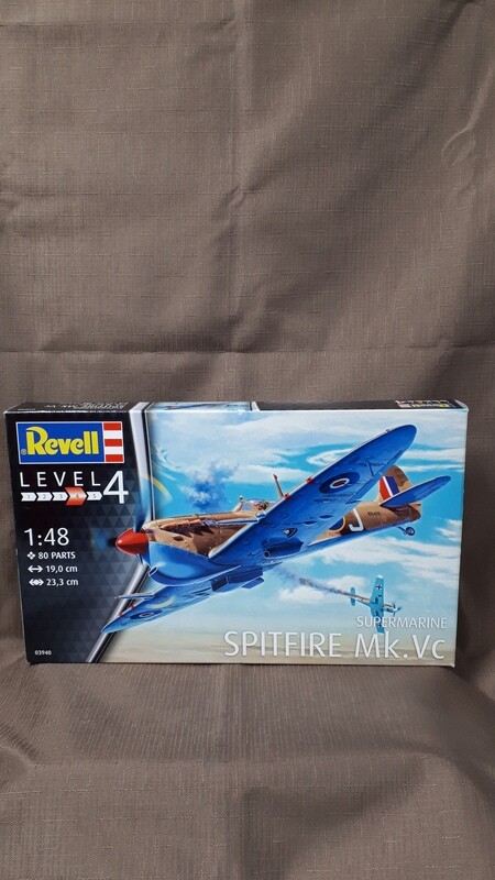 SPITFIRE MK.VC SUPERMARINE Model Airplane Kit