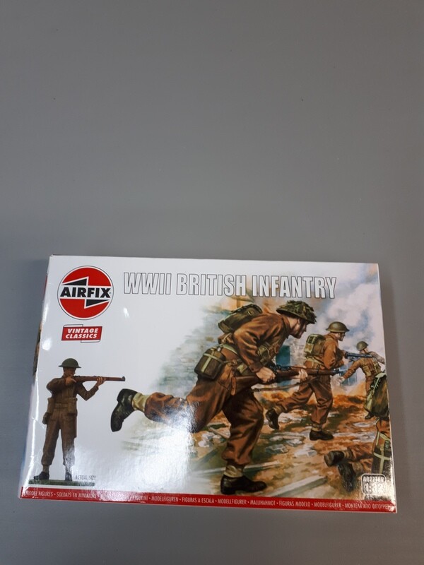 WWII BRITISH INFANTRY Military Miniatures