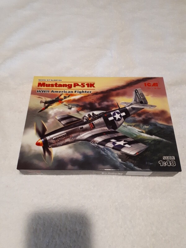 MUSTANG P-51K Model Airplane Kit