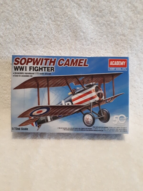 SOPWITH CAMEL WWI FIGHTER 1/72