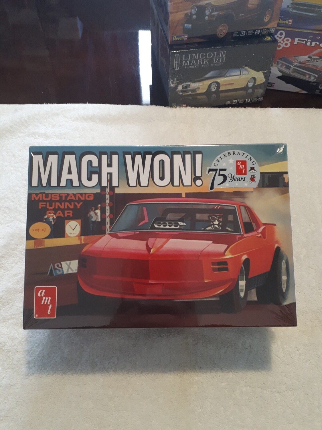 Mach Won Mustang Funny Car Model Kit