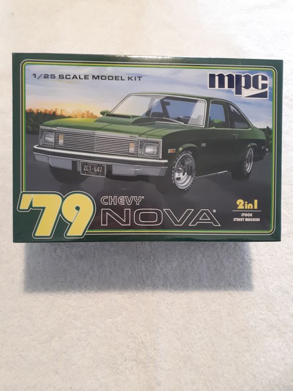 79 Chevy Nova 2 in 1 Model Kit