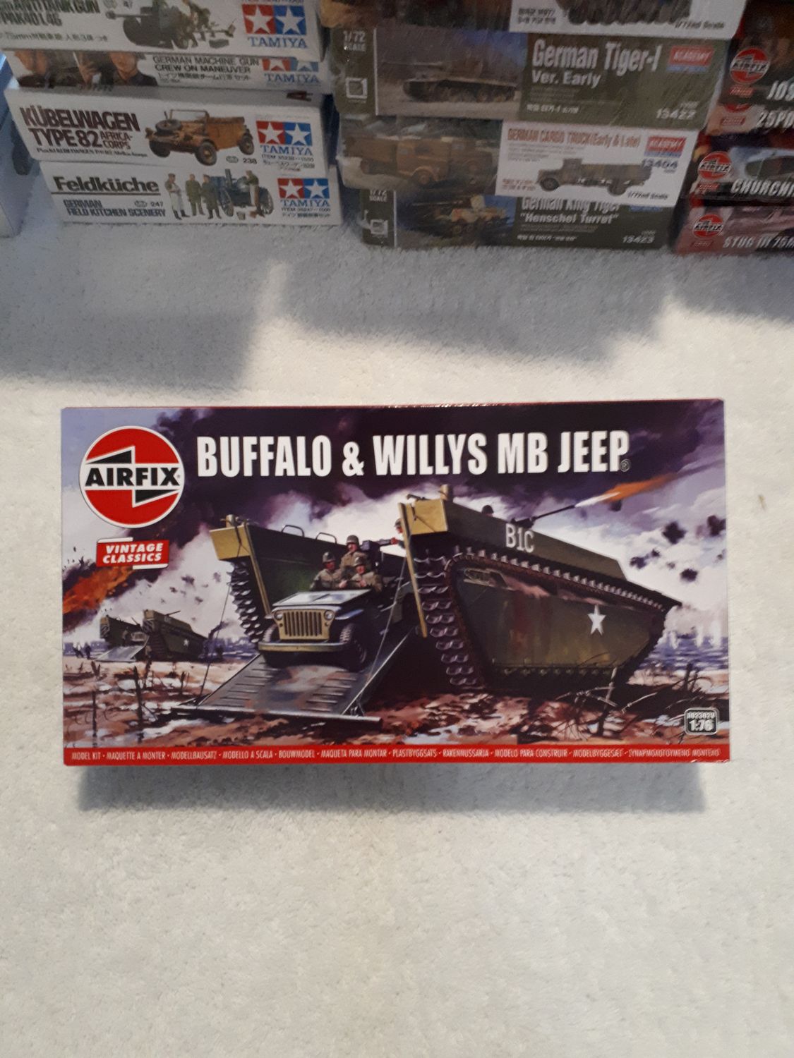 Buffalo &amp; Willys MB Jeep Military Model Kit