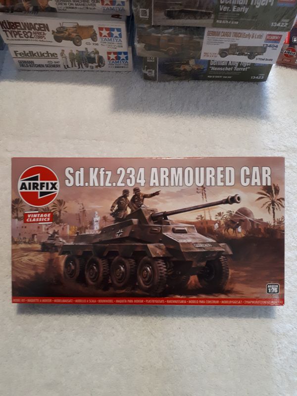 Sd.Kfz.234 Armoured Car Military Model Kit
