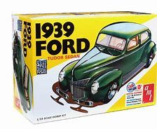 1939 Ford Tudor Sedan Model Kit