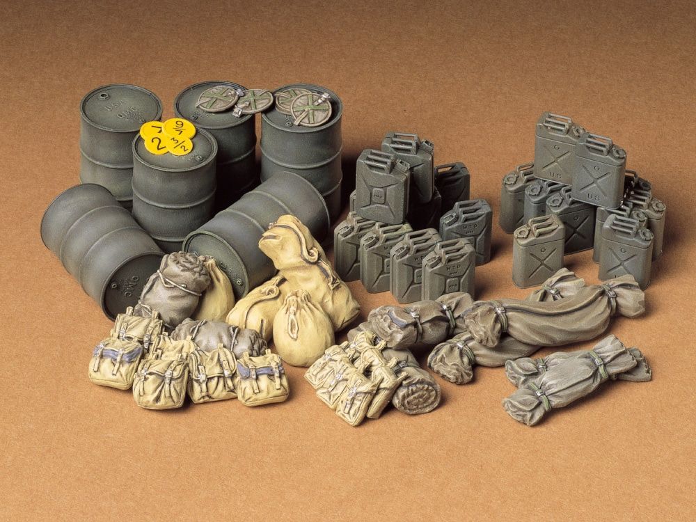 ALLIED VEHICLES ACCESSORY SET, MILITARY MINIATURE MODEL KITS