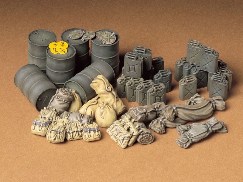 ALLIED VEHICLES ACCESSORY SET, MILITARY MINIATURE MODEL KITS