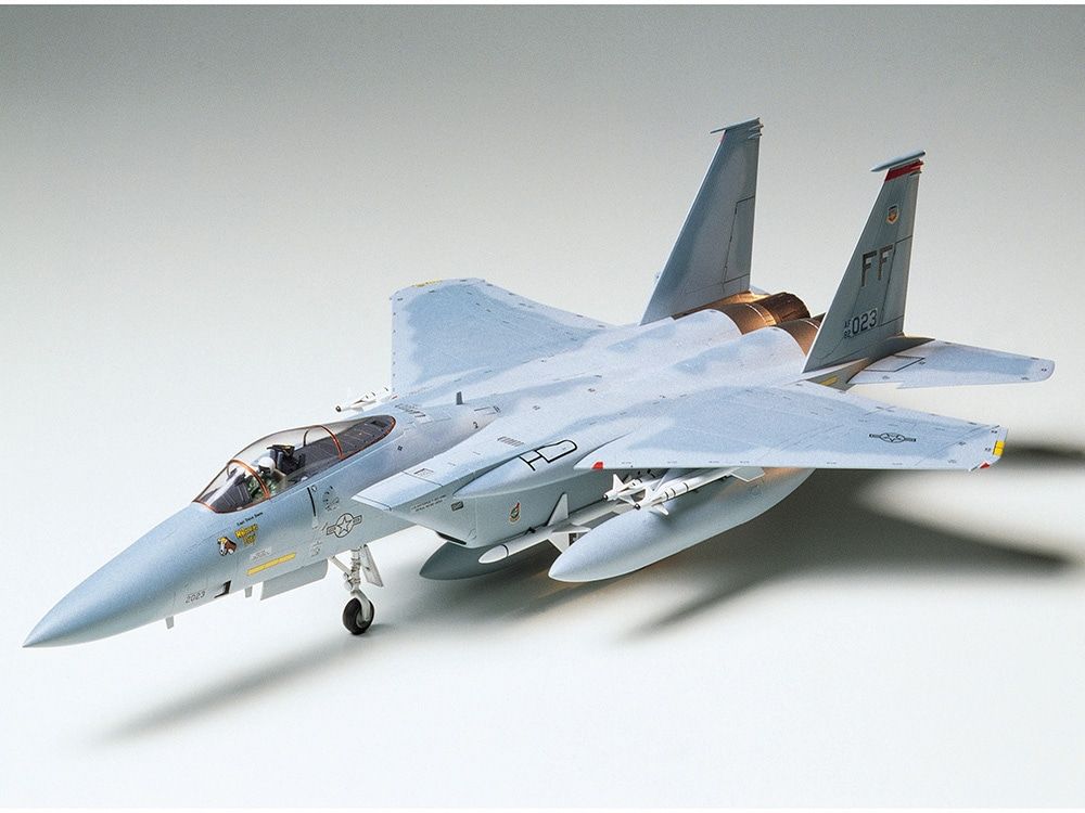 MCDONNELL DOUGLAS EAGLE F 15C Model Airplane Kit