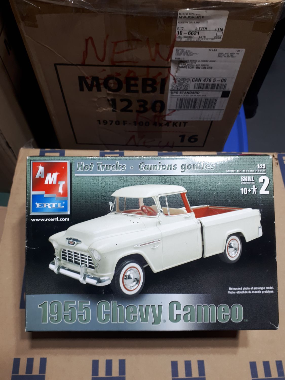 1955 Chevy Cameo model kit by AMT, Pre-Owned