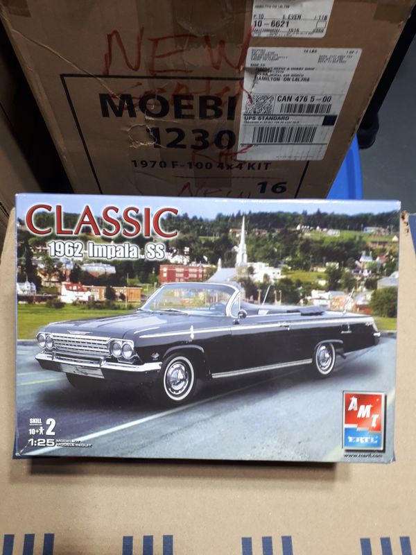 AMT8209 1962 Chevy Impala SS Model Kit