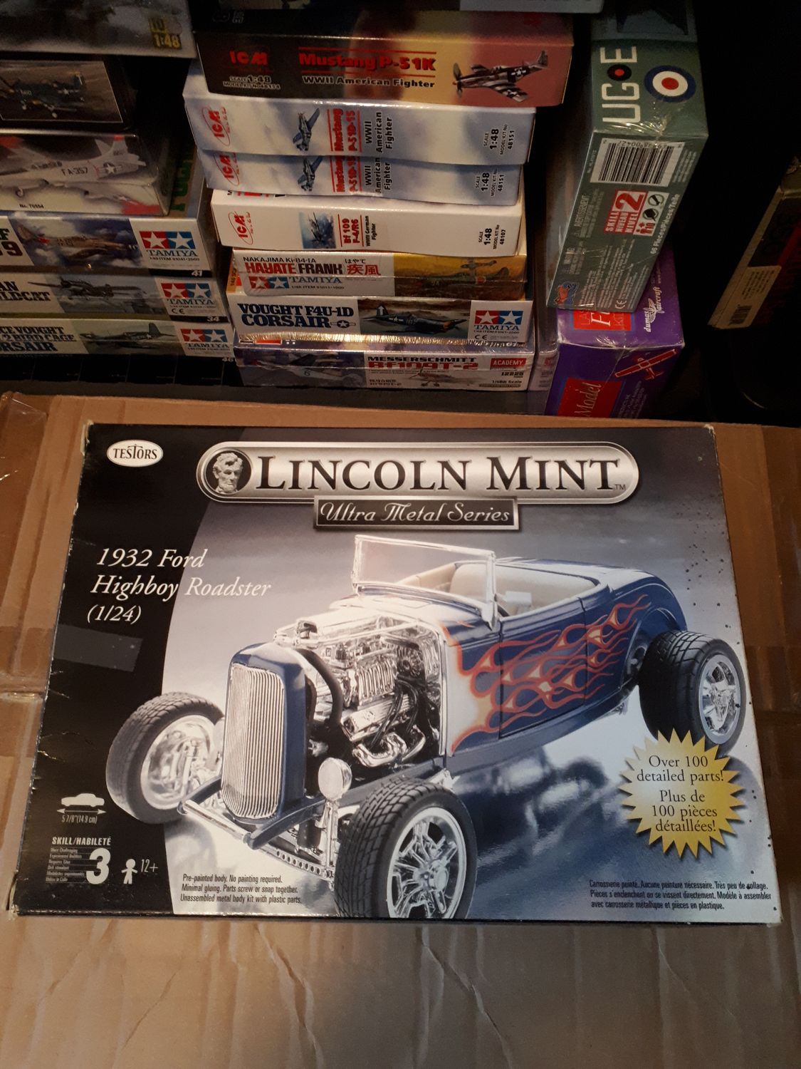 TESTOR Lincoln Mint 1932 Ford Highboy Roadster Ultra Series Kit