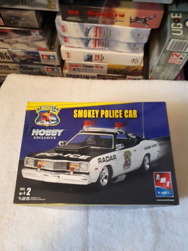 Smokey Police Car Model Kit by AMT  &quot;DECALS MISSING&quot; in Kit