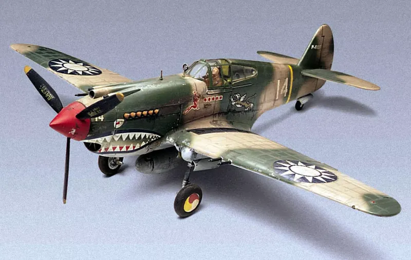 REVELL P-40 B TIGER SHARK Model Airplane Kit