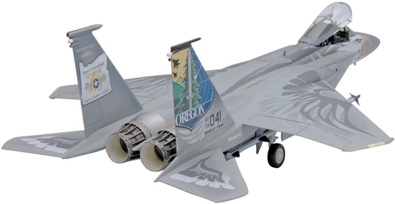 REVELL F-15C EAGLE Model Airplane Kit