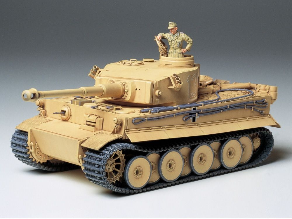 TIGER 1 TANK Military Model Kit