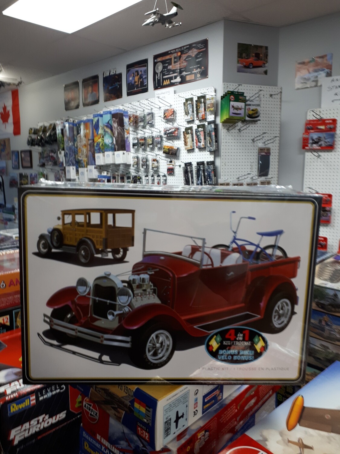 AMT 1929 FORD WOODY PICKUP MODEL KIT