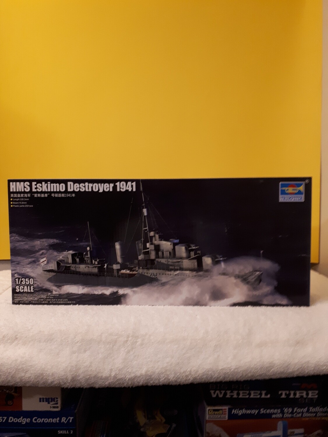 HMS ESKIMO DESTROYER 1941, 1/350 SCALE, MODEL SHIP