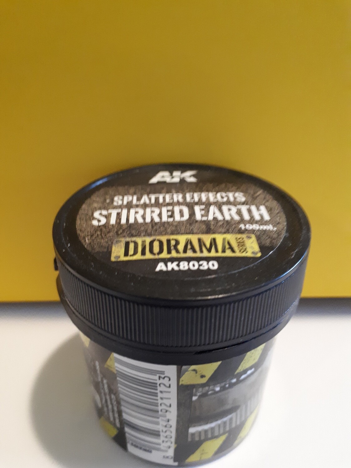 DIORAMA STIRRED EARTH SPLATTER EFFECTS