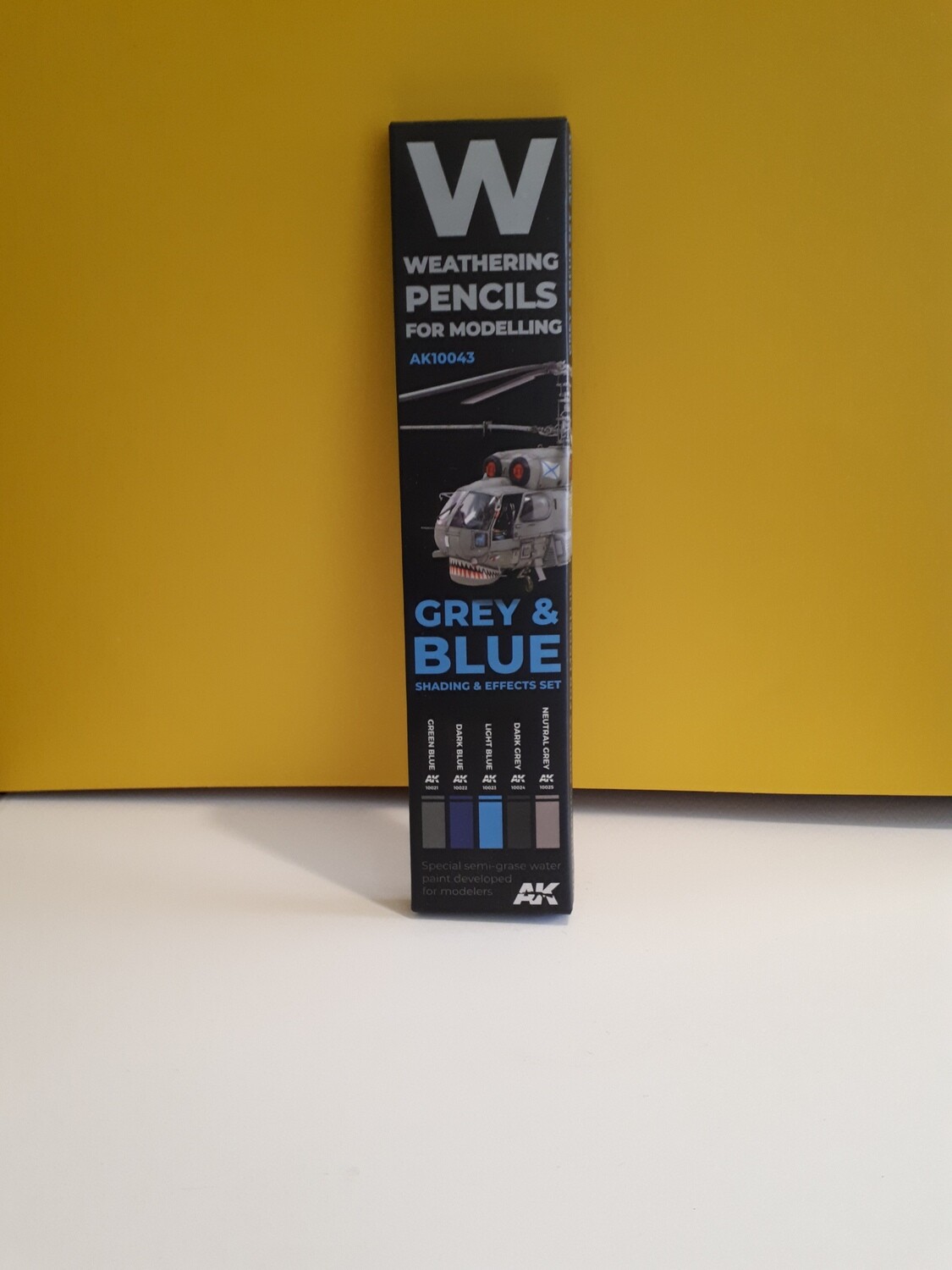 MODEL KIT GREY &amp; BLUE WEATHERING PENCILS