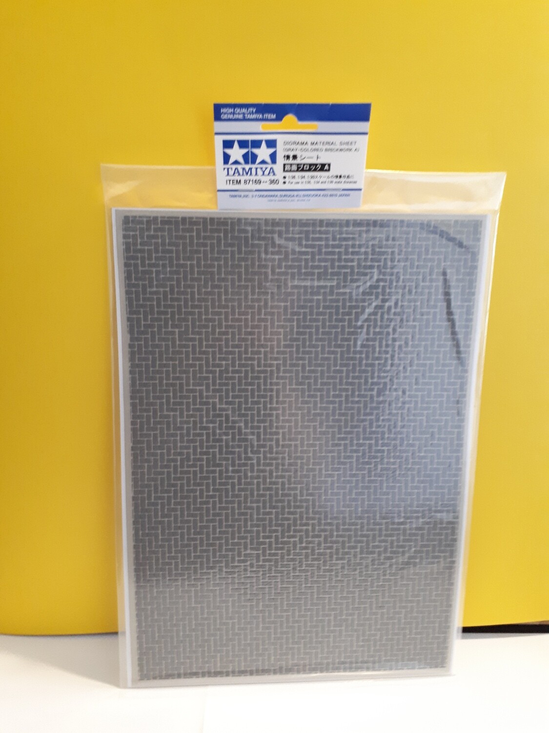 GRAY COLORED MODEL DIORAMA BRICKWORK