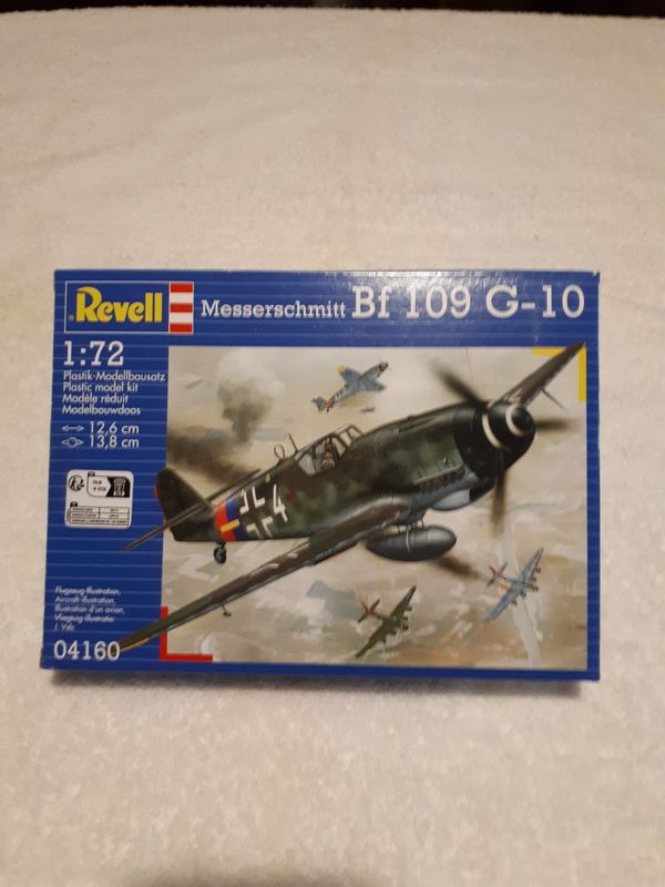 REVELL MESSERSCHMITT BF 109 G-10 Model Airplane Kit