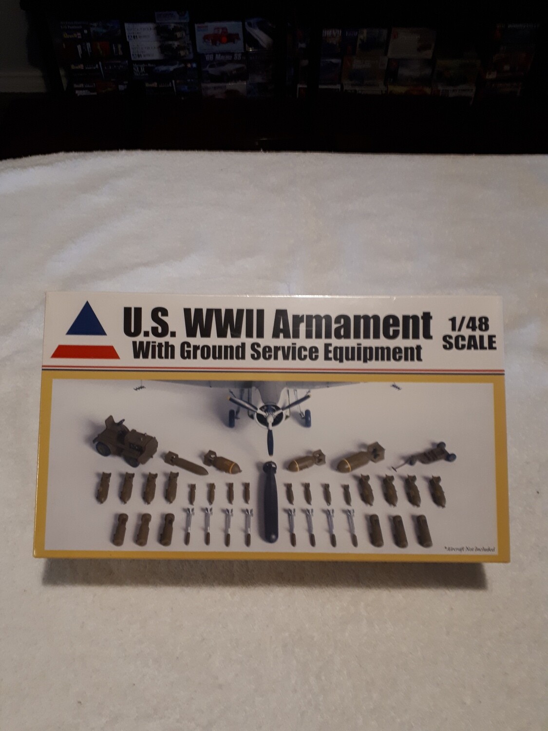 U.S. WWII ARMAMENT / GROUND EQUIPMENT