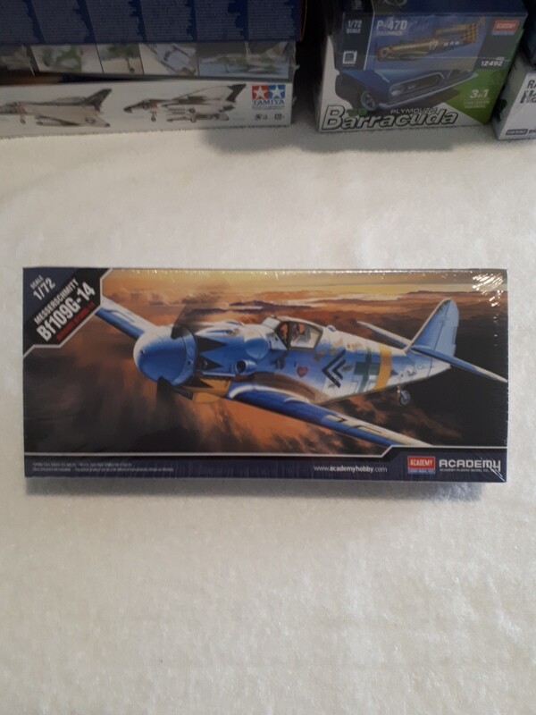 MESSERSCHMITT BF-109G-14 Model Airplane Kit by Academy