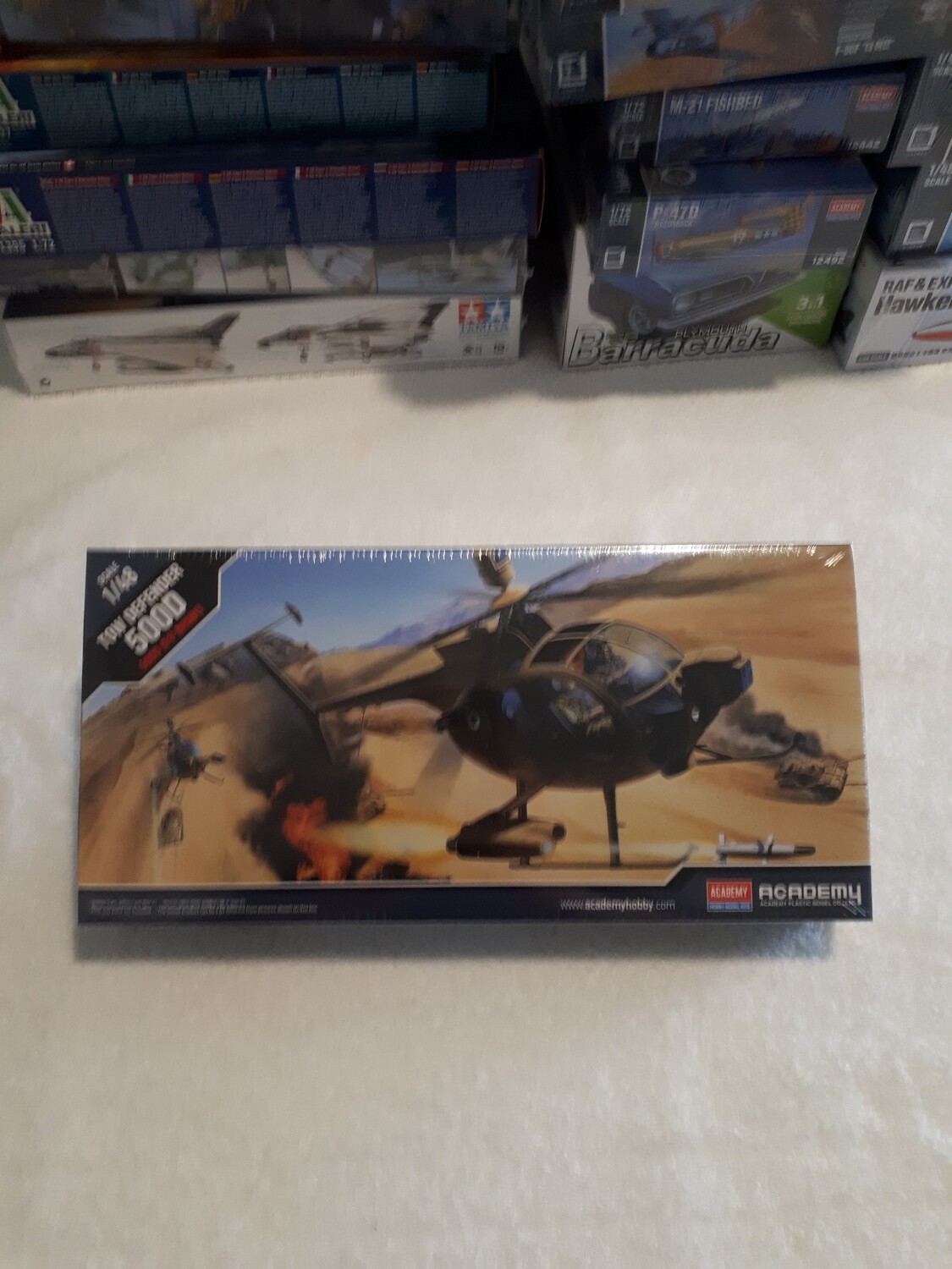 TOW DEFENDER 500D  Helicopter Model Kit