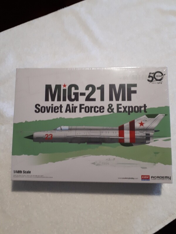 MIG-21 MF SOVIET AIR FORCE Model Airplane Kit by Academy