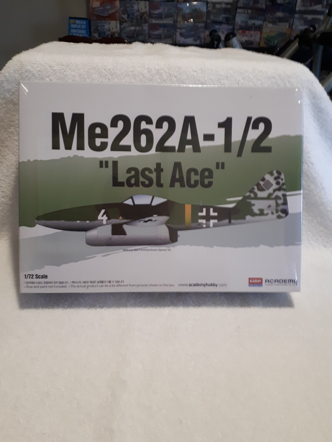 ME262A-1/2 LAST ACE Model Airplane Kit by Academy
