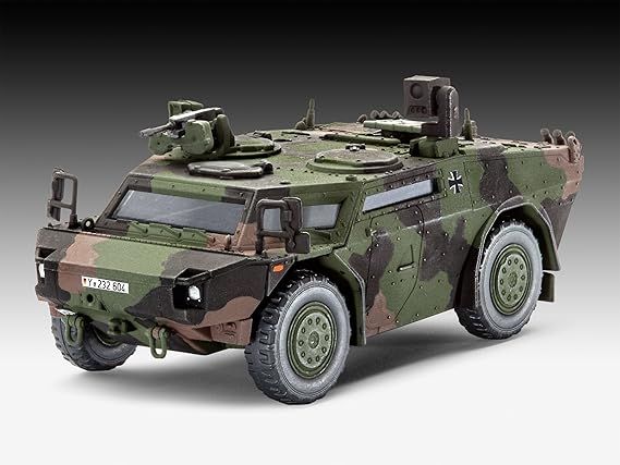 REVELL GERMAN SPAHWAGEN RECON VEHICLE "FENNEK" MILITARY MODEL KIT