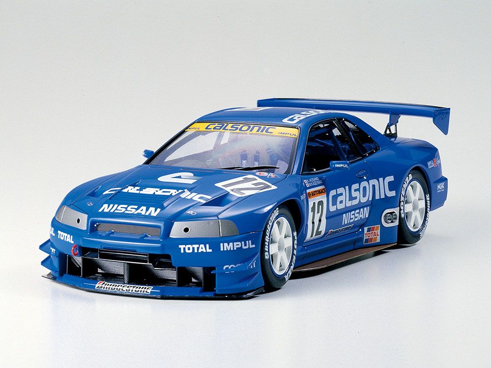 TAMIYA NISSAN CALSONIC SKYLINE GT-R Model Kit