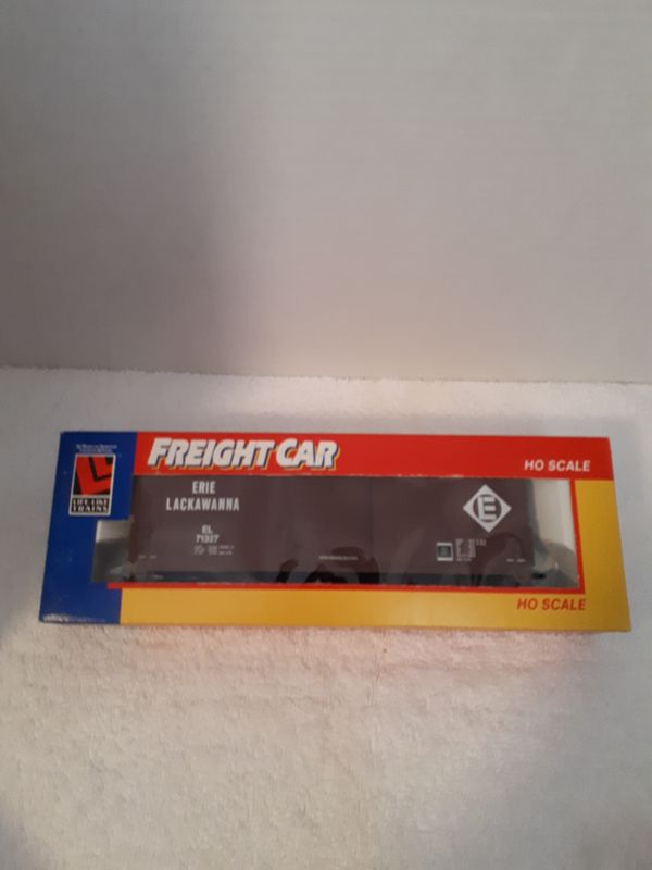 HO Scale Evans 50' EL Car "Erie Lackawanna"