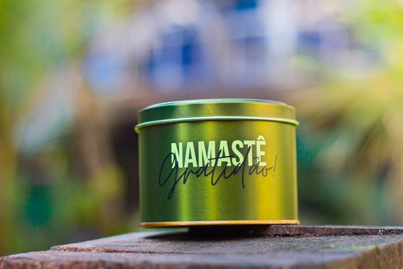 Vela Aromática na Lata - Namastê Vela Aromática na Lata - Namastê