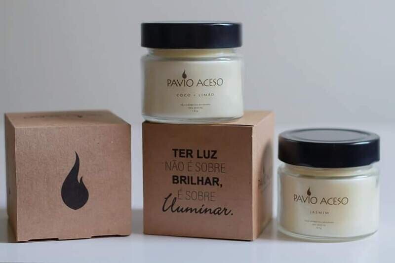 Vela Aromática no Vidro - Pavio Aceso Vela Aromática no Vidro - Pavio Aceso