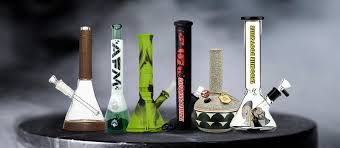 SMOKE SHOP &amp; GLASS