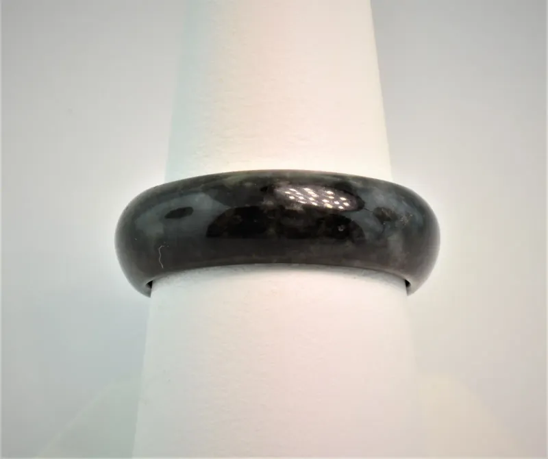 Rich Deep Dark Gray & Mixed Lighter Gray Jade Half-Round Domed Ring Size 9