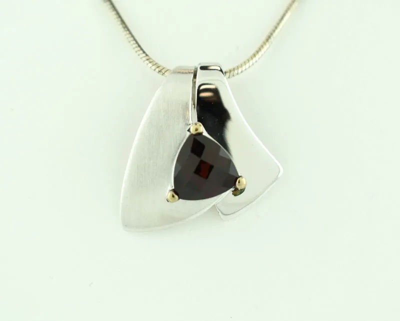 Joryel Vera Premium Quality Designer Sterling Silver Garnet Pendant