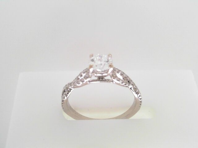 A Beautiful Infinity Loop Diamond Ring
