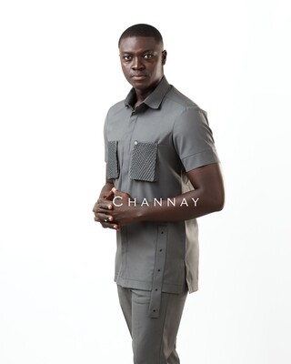 Pantone green kaftan with zigzagged pockets