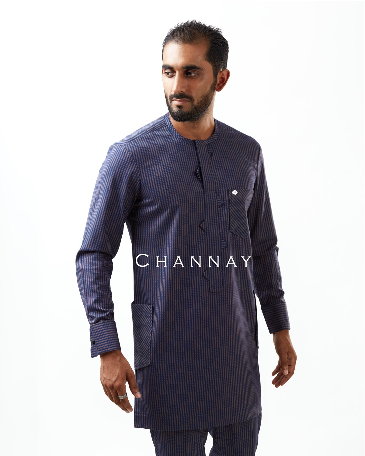 Triangular step flap kaftan with side pockets